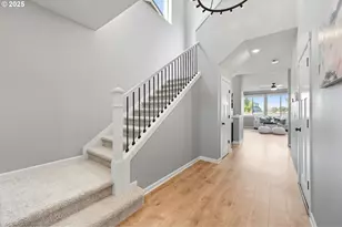 2035 35th Ave, Forest Grove, OR 97116 - Photo 4