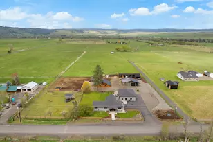 75336 Upper Diamond Ln, Wallowa, OR 97885 - Photo 4