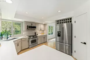 15455 SW Gleneden Dr, Beaverton, OR 97007 - Photo 10