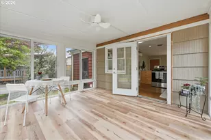 5823 SE Insley St, Portland, OR 97206 - Photo 26