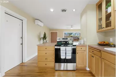 5823 SE Insley St, Portland, OR 97206 - Photo 24