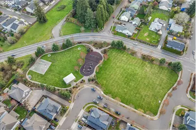 14065 SE Nightingale Ave, Happy Valley, OR 97015 - Photo 40