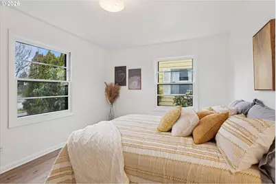7630 NE Stanton St, Portland, OR 97213 - Photo 16
