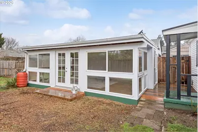 7630 NE Stanton St, Portland, OR 97213 - Photo 26