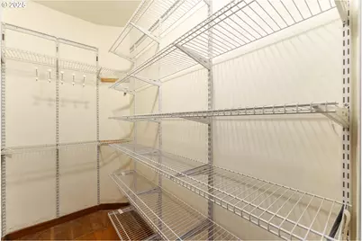 2755 D St NE, Salem, OR 97301 - Photo 12