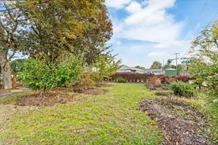 2755 D St NE, Salem, OR 97301 - Photo 36