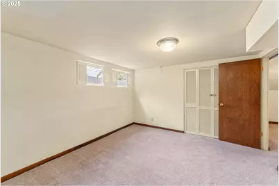 2755 D St NE, Salem, OR 97301 - Photo 18