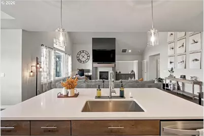 3635 SW Badger Ct, Redmond, OR 97756 - Photo 14