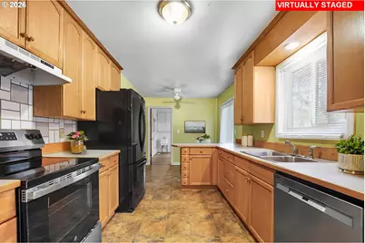 8715 NE 27th Ave, Vancouver, WA 98665 - Photo 14