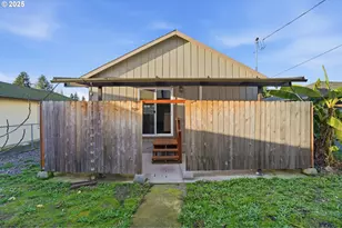 344 Douglas St, Longview, WA 98632 - Photo 22