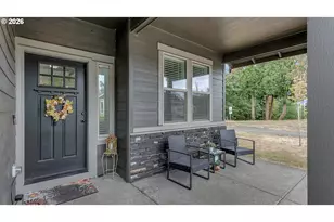 255 Madrona Ct, Saint Helens, OR 97051 - Photo 2