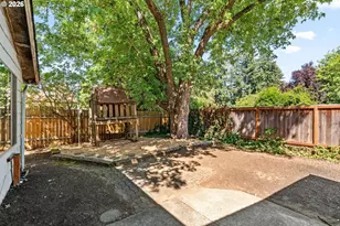 3377 W 16th Ave, Eugene, OR 97402 - Photo 32