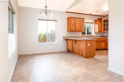 83 Sunday Dr, Creswell, OR 97426 - Photo 14