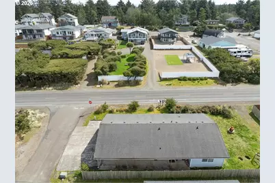 816 325th Pl, Ocean Park, WA 98640 - Photo 36