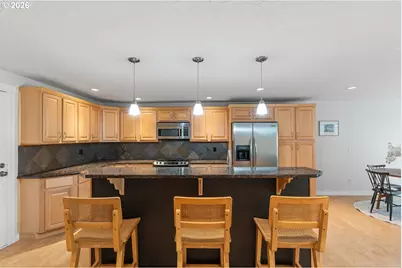 11315 SW Ironwood Loop, Portland, OR 97223 - Photo 8