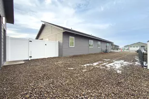 670 E St, Baker City, OR 97814 - Photo 42