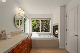 13607 NW Payne Dr, Portland, OR 97229 - Photo 30