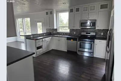 9290 SW 3115 Rd, Culver, OR 97734 - Photo 2