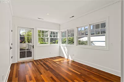 2356 NW Quimby St, Portland, OR 97210 - Photo 10