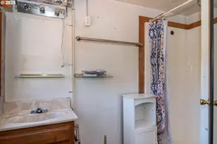 13474 Old Hwy 99, Myrtle Creek, OR 97457 - Photo 14