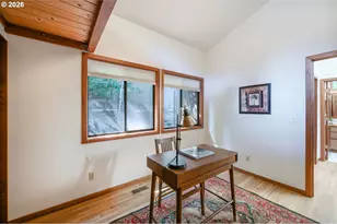 1202 Barber Dr, Eugene, OR 97405 - Photo 28