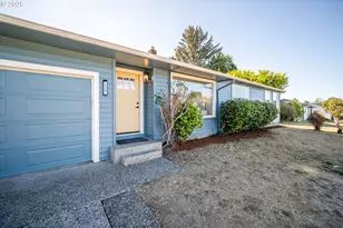 1710 Johnson St, North Bend, OR 97459 - Photo 4