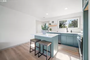 1710 Johnson St, North Bend, OR 97459 - Photo 10