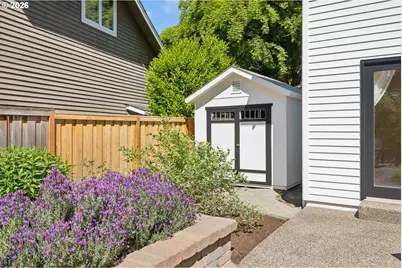 19505 Olson Ave, Lake Oswego, OR 97034 - Photo 42