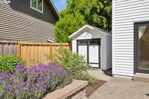 19505 Olson Ave, Lake Oswego, OR 97034 - Photo 42