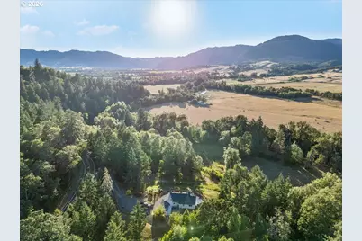6841 Oak Hill Rd, Roseburg, OR 97471 - Photo 1