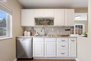 6924 SE Tenino St, Portland, OR 97206 - Photo 16