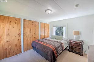 1065 Pacific Hwy, Woodburn, OR 97071 - Photo 22