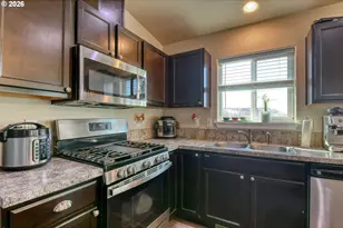 1447 NE Kenna Dr, Hermiston, OR 97838 - Photo 12