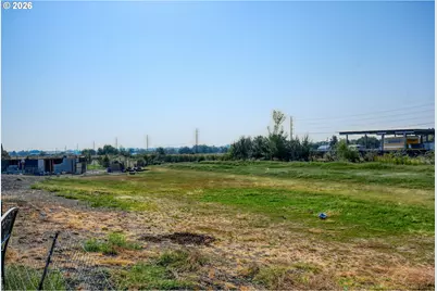 1447 NE Kenna Dr, Hermiston, OR 97838 - Photo 20