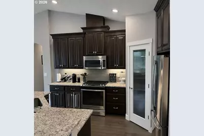 731 N 47th Ave, Ridgefield, WA 98642 - Photo 10