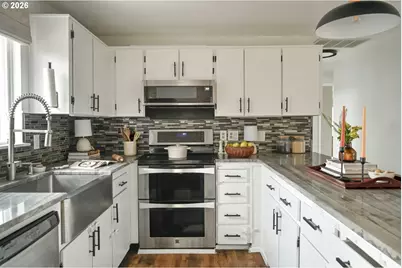 5607 SE Nehalem St, Portland, OR 97206 - Photo 10