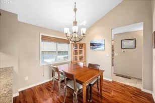 6296 Belmont Way, West Linn, OR 97068 - Photo 8