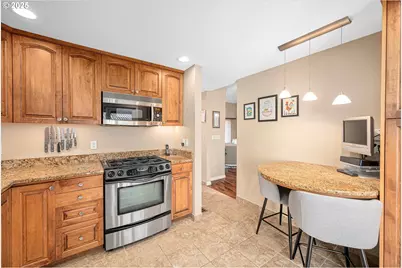 6296 Belmont Way, West Linn, OR 97068 - Photo 12