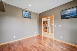 2487 Redwood Ave, Longview, WA 98632 - Photo 16