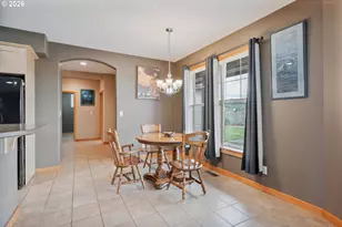 2487 Redwood Ave, Longview, WA 98632 - Photo 14