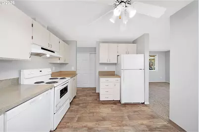 13455 SE Oatfield Rd, Milwaukie, OR 97222 - Photo 18