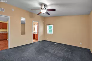 51361 SE Hood View Dr, Scappoose, OR 97056 - Photo 24