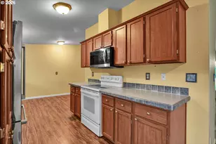 51361 SE Hood View Dr, Scappoose, OR 97056 - Photo 14