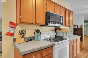 51361 SE Hood View Dr, Scappoose, OR 97056 - Photo 14