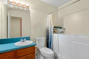 2672 Columbia Blvd, Saint Helens, OR 97051 - Photo 16