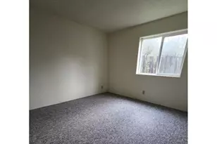 115 NE 8th St, Oakland, OR 97462 - Photo 10