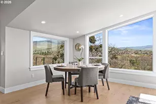 852 Oak St, Ashland, OR 97520 - Photo 14