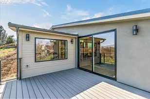 852 Oak St, Ashland, OR 97520 - Photo 40