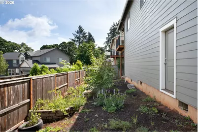 2005 Davis Rd S, Salem, OR 97306 - Photo 36