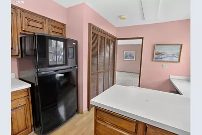 11770 SW 7th St, Beaverton, OR 97005 - Photo 16